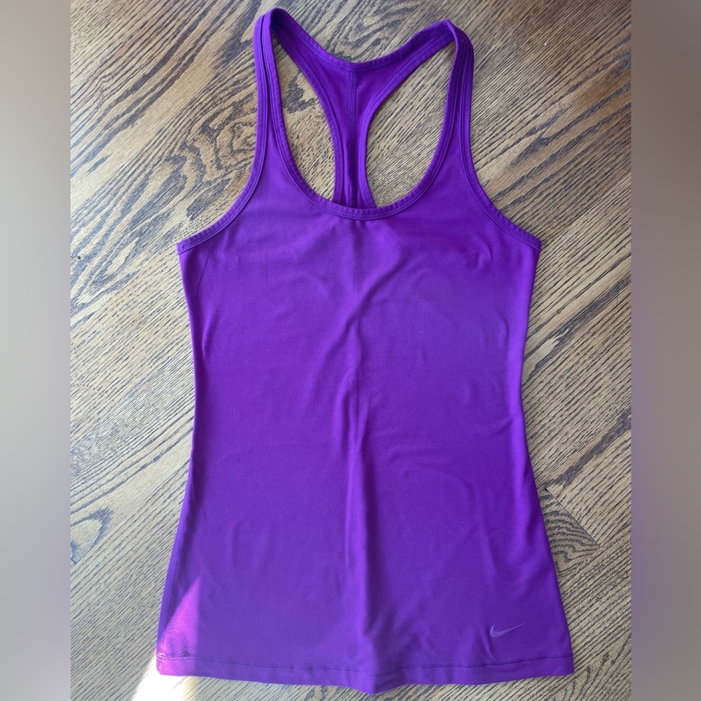 💜 Dri-Fit Nike Top ✔️